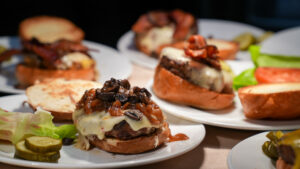 build your own burger at desert mountain club for the member experience program, savor the summer